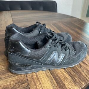 New Balance - Mens Size 12 - All Black